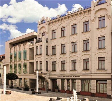 Muzeum Mazowieckie w Płocku - widok od fasady