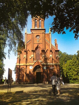 Kościół w Rostkowie