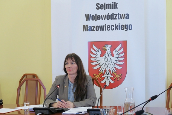 Katarzyna Brzezińska podczas posiedzenia komisji